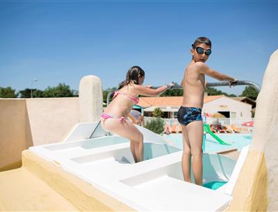 Water space 4-star campsite La Pomme de Pin in Saint Hilaire de Riez Vendée