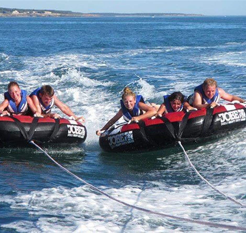 jet-ski in les Sables d'Olonne in Vendée - ST HILAIRE DE RIEZ CAMPSITE