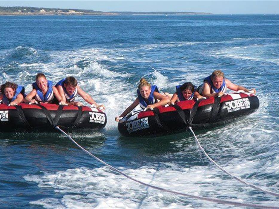 jet-ski in les Sables d'Olonne in Vendée - ST HILAIRE DE RIEZ CAMPSITE