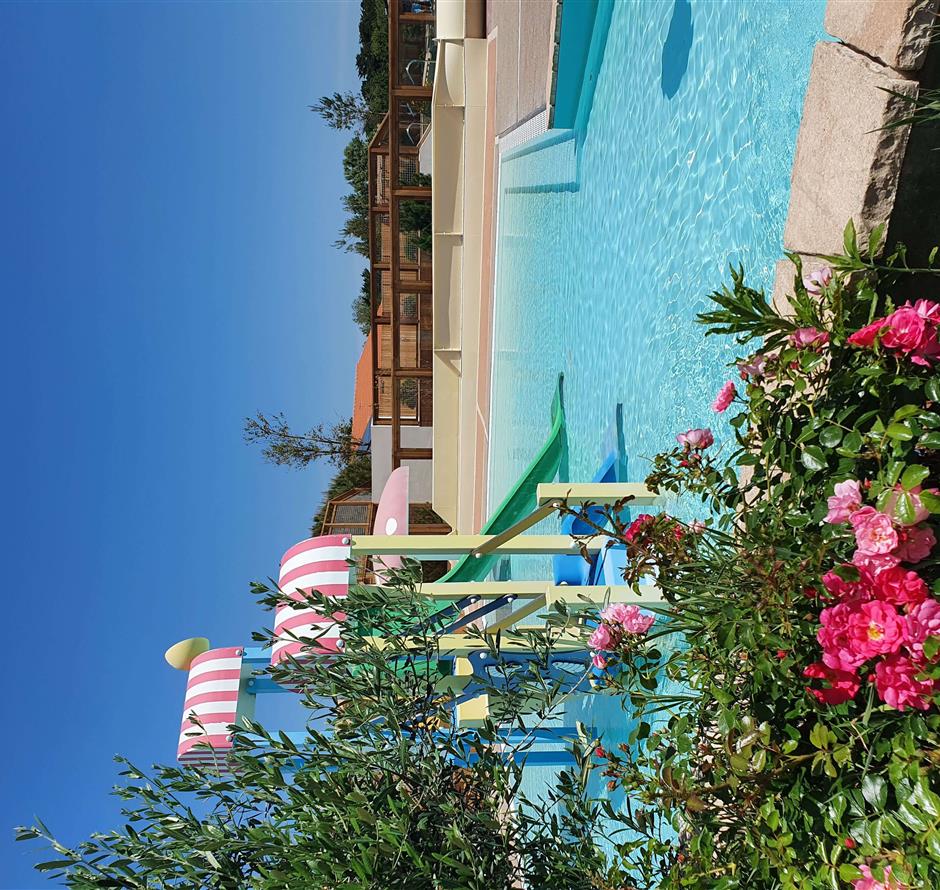 Water space 4-star campsite La Pomme de Pin in Saint Hilaire de Riez Vendée - ST HILAIRE DE RIEZ CAMPSITE
