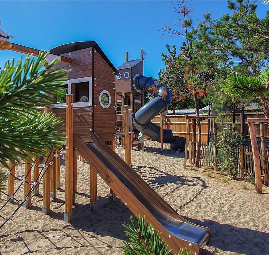outdoor play area with slides - ST HILAIRE DE RIEZ CAMPSITE