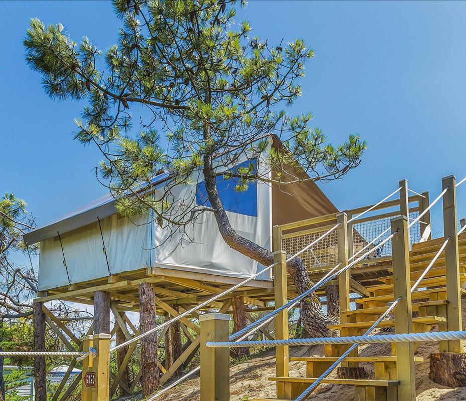 furnished tent on stilts st hilaire de riez - ST HILAIRE DE RIEZ CAMPSITE