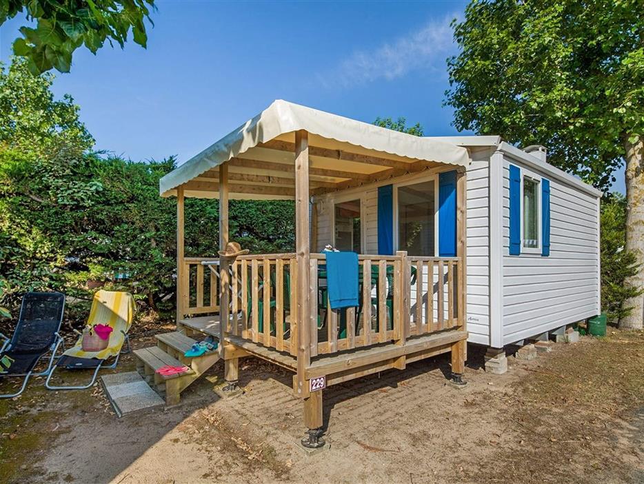 Cottage 4 star campsite La Pomme de Pin in Saint Hilaire de Riez in Vendée - ST HILAIRE DE RIEZ CAMPSITE