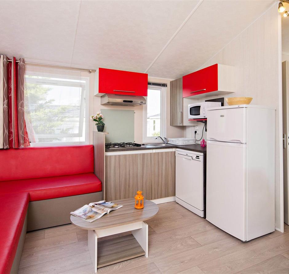 Cottage Luxe 6 people in a 4 star campsite La Pomme de Pin in Saint Hilaire de Riez in Vendée - ST HILAIRE DE RIEZ CAMPSITE