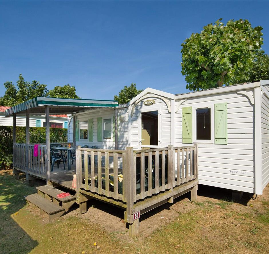 Cottage 6 people in a 4 star campsite La Pomme de Pin in Saint Hilaire de Riez in Vendée - ST HILAIRE DE RIEZ CAMPSITE