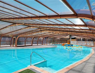 campsite with covered swimming pool in St hilaire de riez