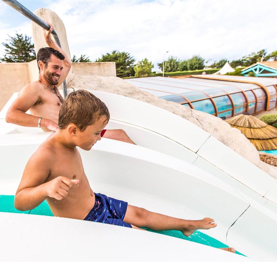 games and slides at saint hilaire de riez seaside - ST HILAIRE DE RIEZ CAMPSITE