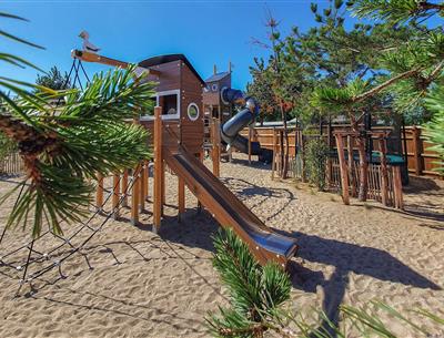 St hilaire de riez campsite with games for children