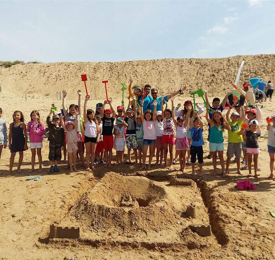activities and entertainment at the beach - ST HILAIRE DE RIEZ CAMPSITE