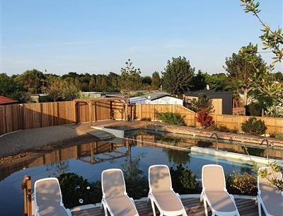 relaxation area with solarium in st hilaire de riez