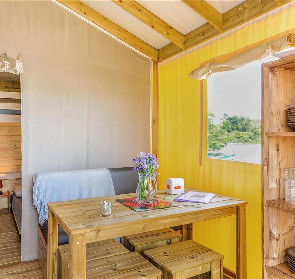 tent full equiped- seaside campsite- vendée- yelloh village - ST HILAIRE DE RIEZ CAMPSITE