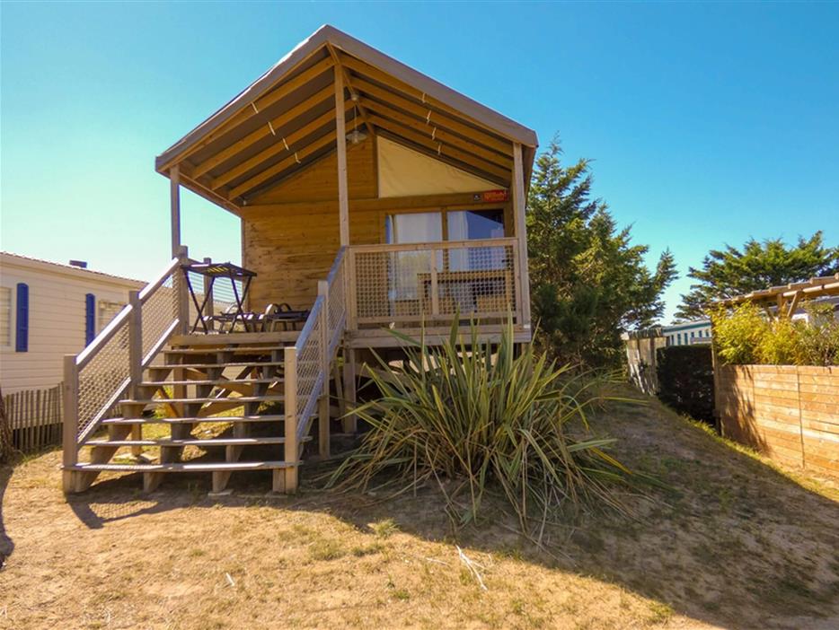 tent full equiped- seaside campsite- vendée- yelloh village - ST HILAIRE DE RIEZ CAMPSITE