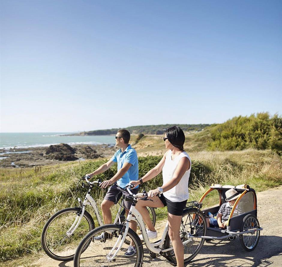 campsite close to the beach and cycle path - ST HILAIRE DE RIEZ CAMPSITE