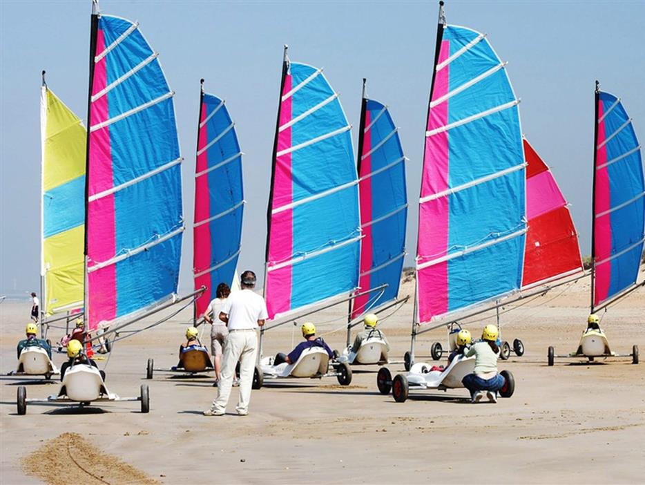 Nautic activities at St Hilaire de Riez - ST HILAIRE DE RIEZ CAMPSITE