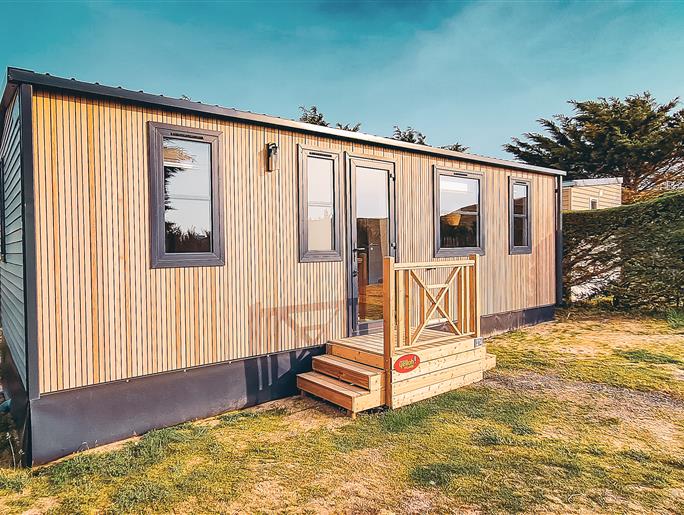 cottage patio and spa 6 pers 3 bdr 1 bth
