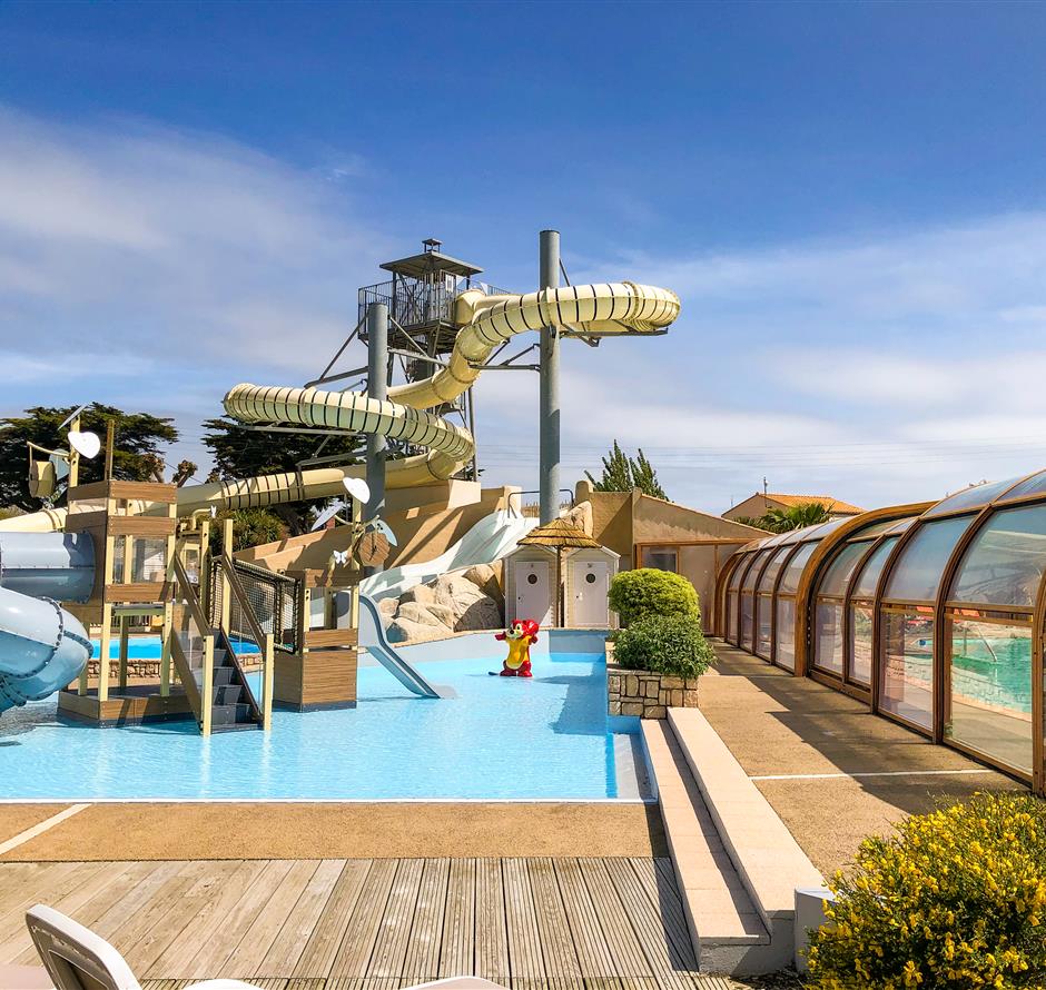 water slides for children - ST HILAIRE DE RIEZ CAMPSITE