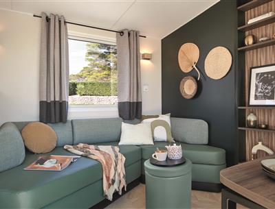 Luxury campsite with indoor swimming pool and entertainment 