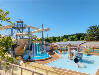 La Pomme de Pin campsite swimming pool