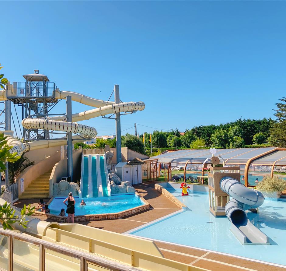 La Pomme de Pin campsite swimming pool - ST HILAIRE DE RIEZ CAMPSITE