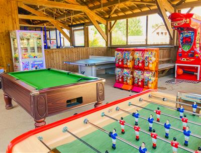 Games room with billiards and table football