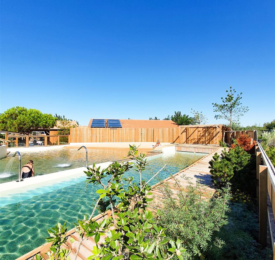 lagoon with swimming lane and spa area  - ST HILAIRE DE RIEZ CAMPSITE