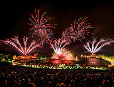 The Big park of the Puy du Fou close to the campsite La Pomme de Pin